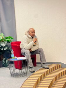 32f54107 129f 41fd 9a24 407bd46ff416